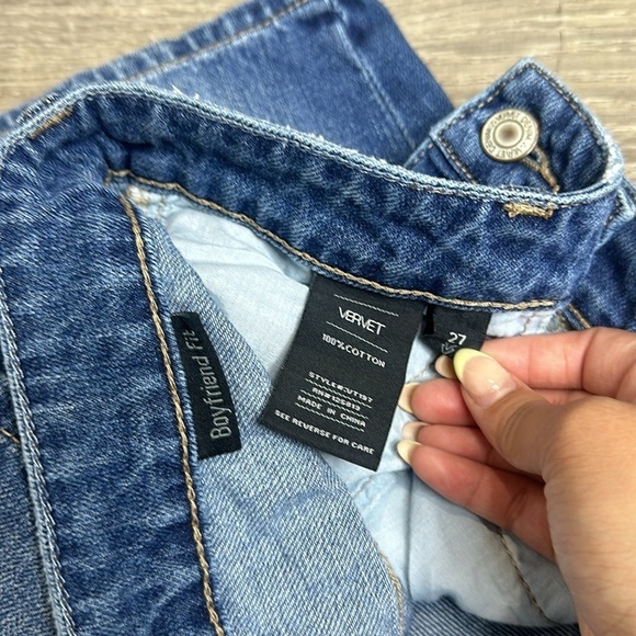 Vervet Women’s Boyfriend Fit Distressed Button-Fly Denim Shorts Sz 27 - Picture 9 of 9